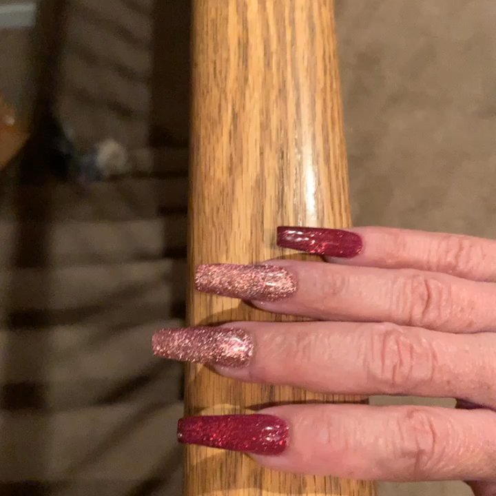 Headlines Salon - Fun Boomerang vid of some coffin nails I did "on me/by me" - Hair Salons Near Me - Tulare, California