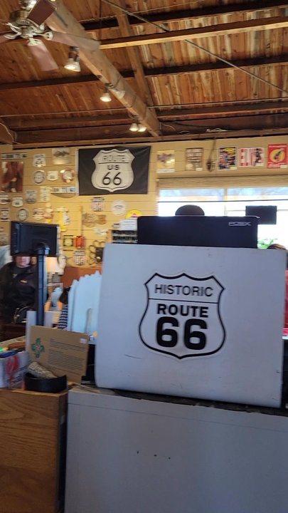 Route 66 RoadRunner - Cafes Near Me - Seligman, Arizona