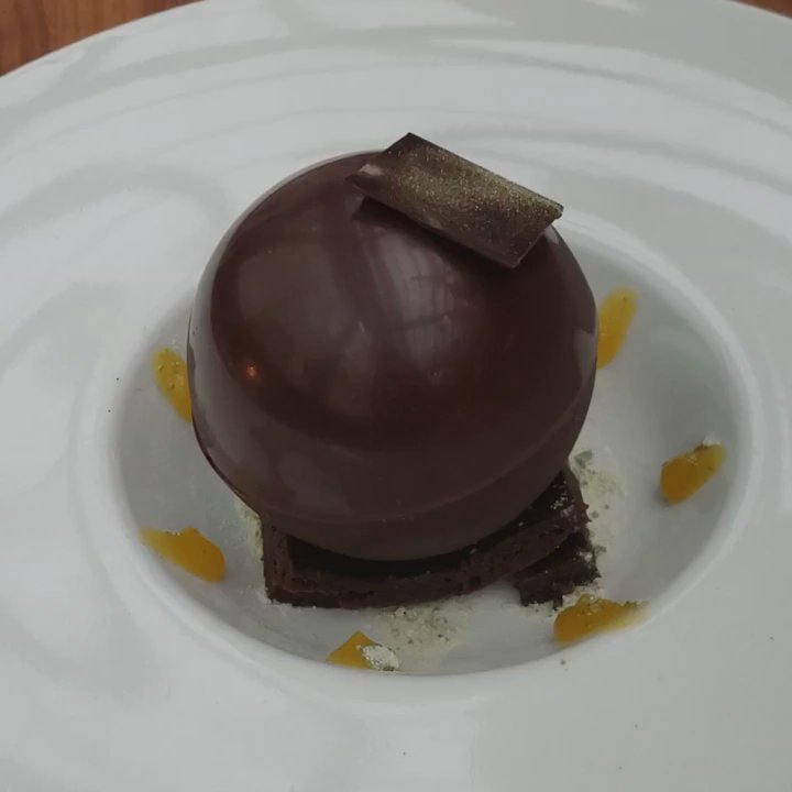 Jatoba - Three chocolate bomb - Japanese Near Me - Montreal, Quebec