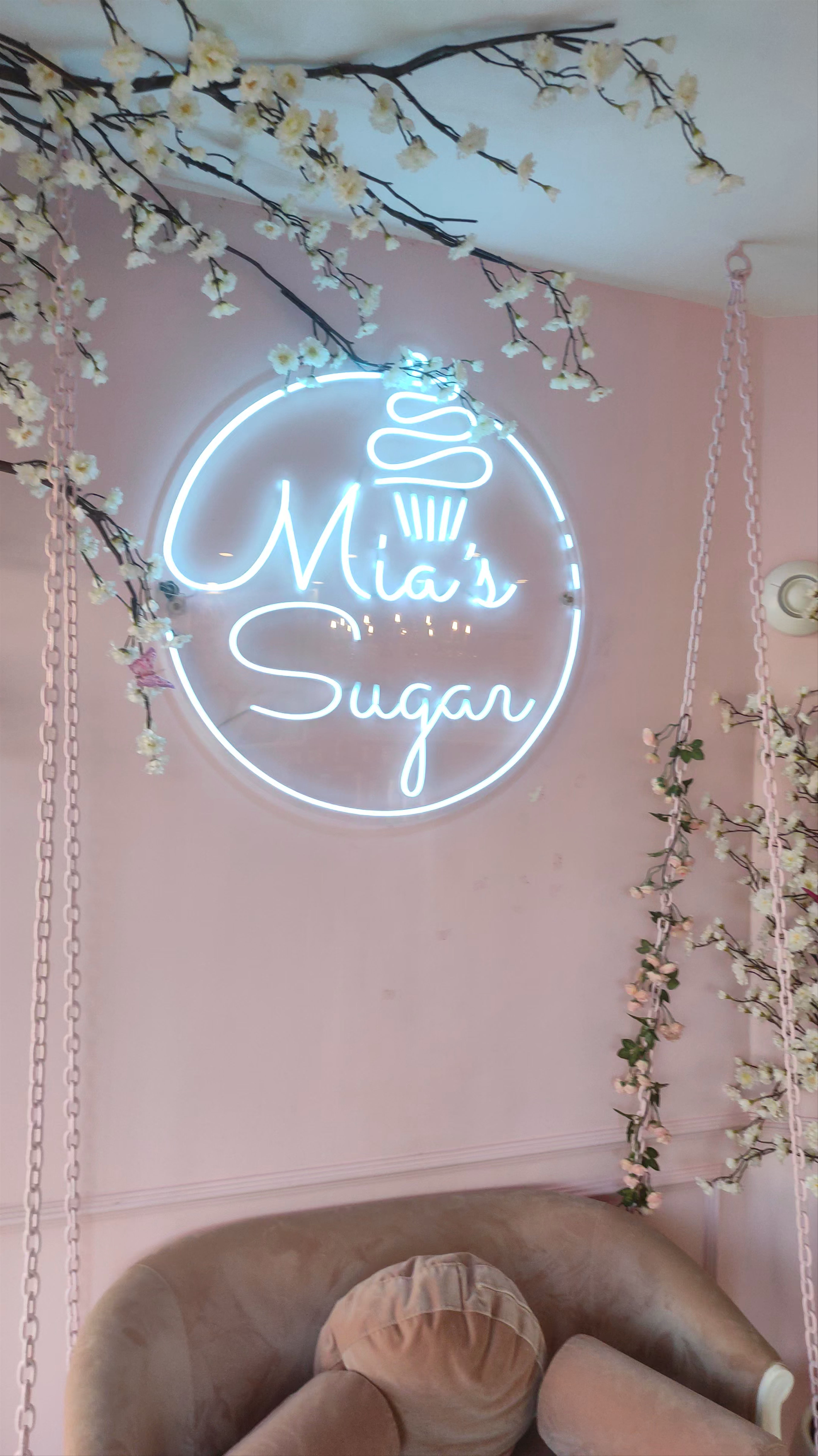Mia's sugar