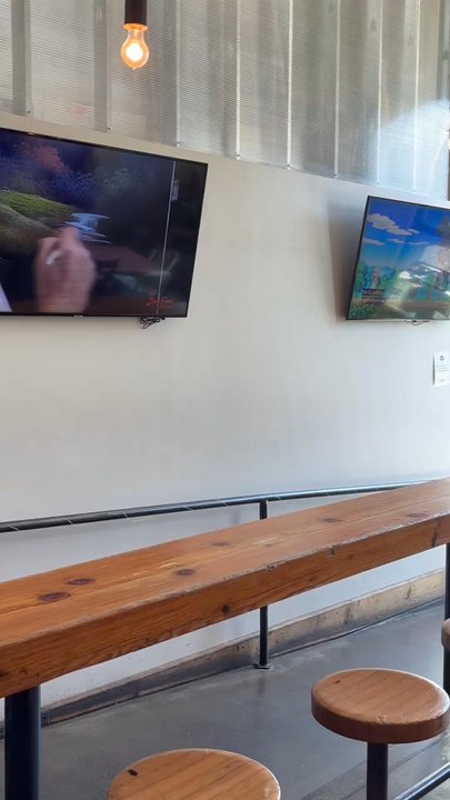 808 Grinds - Food Trucks Near Me - Portland, Oregon