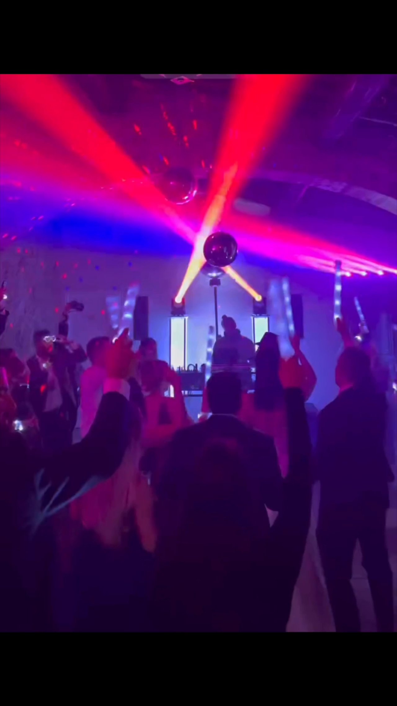 Spicy Sax - Live Wedding - video