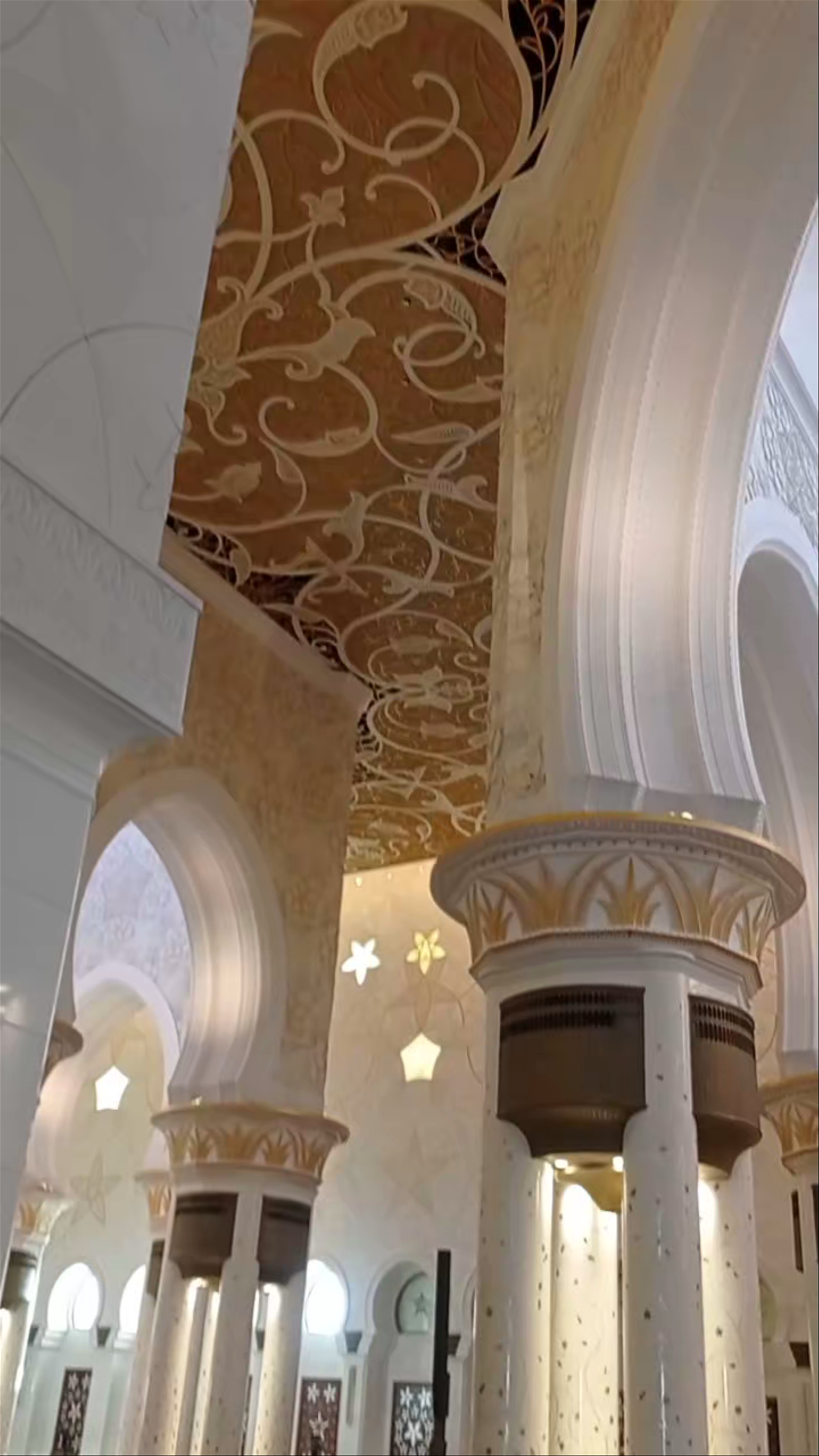 Sheikh Zayed Grand Mosque - Abu Dhabi - United Arab Emirates