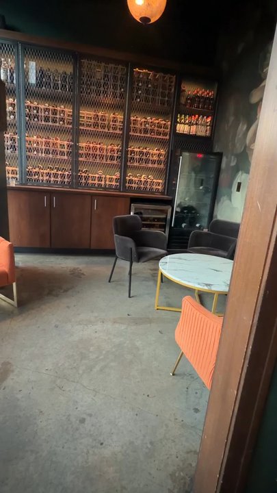 Ugly Duckling - Inside - Wine Bars Near Me - Washington, DC, District of Columbia