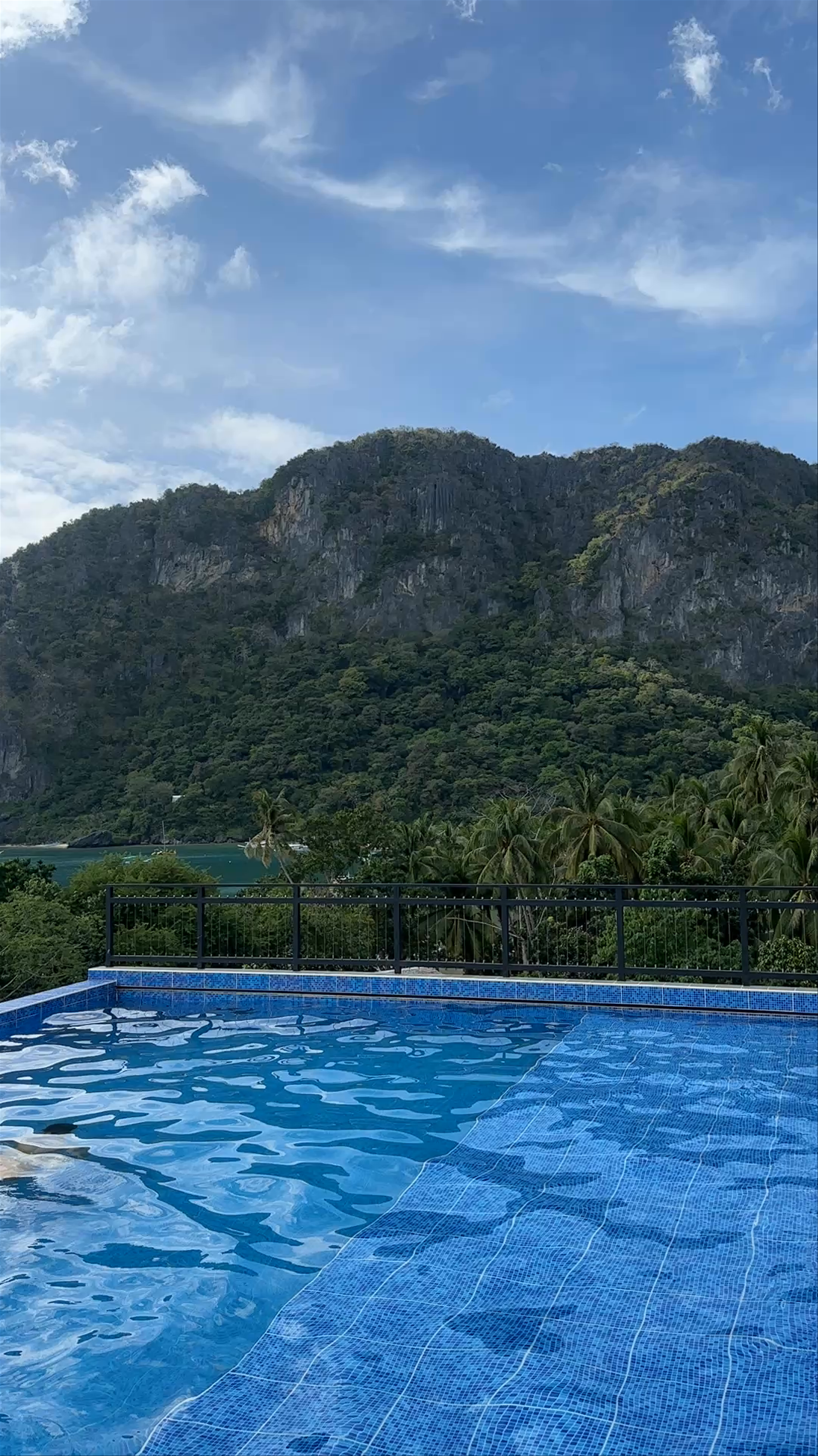 Maya Hostel El Nido