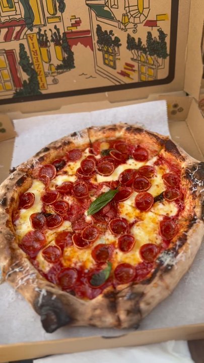 La Jibara Pizzeria Creativa - La Dolly and The Legend pizzas - Pizza Near Me - Culebra, Puerto Rico
