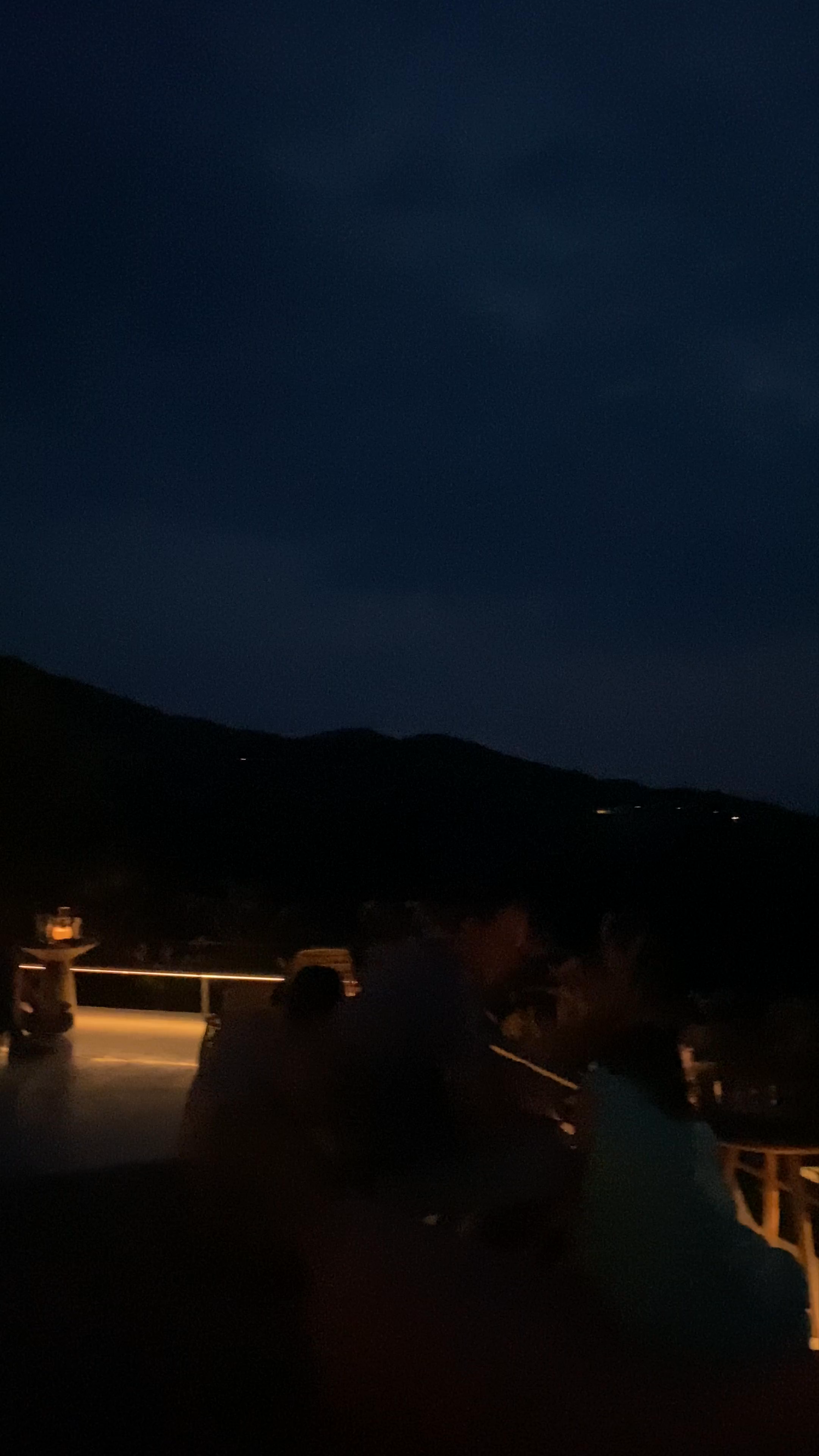 FLY ME sun&stars bar