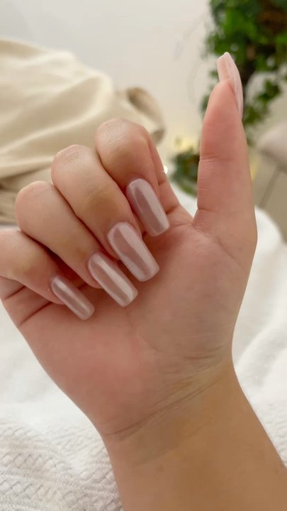 Pandora Nail Spa - Acrylic with Chrome - Nail Salons Near Me - Montecito, California