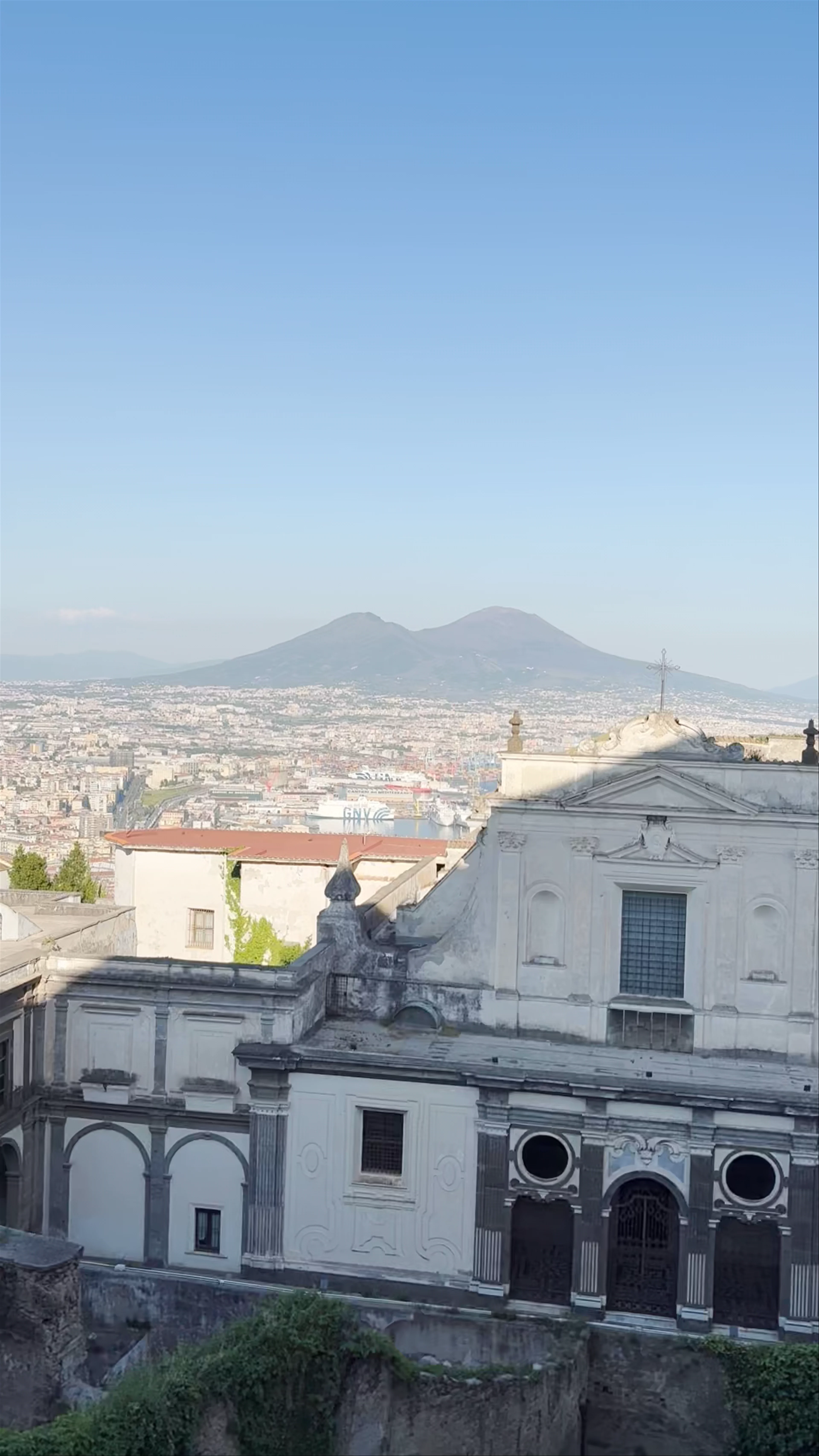 Punto Panoramico Sud-Est, Largo San Martino, Naples
