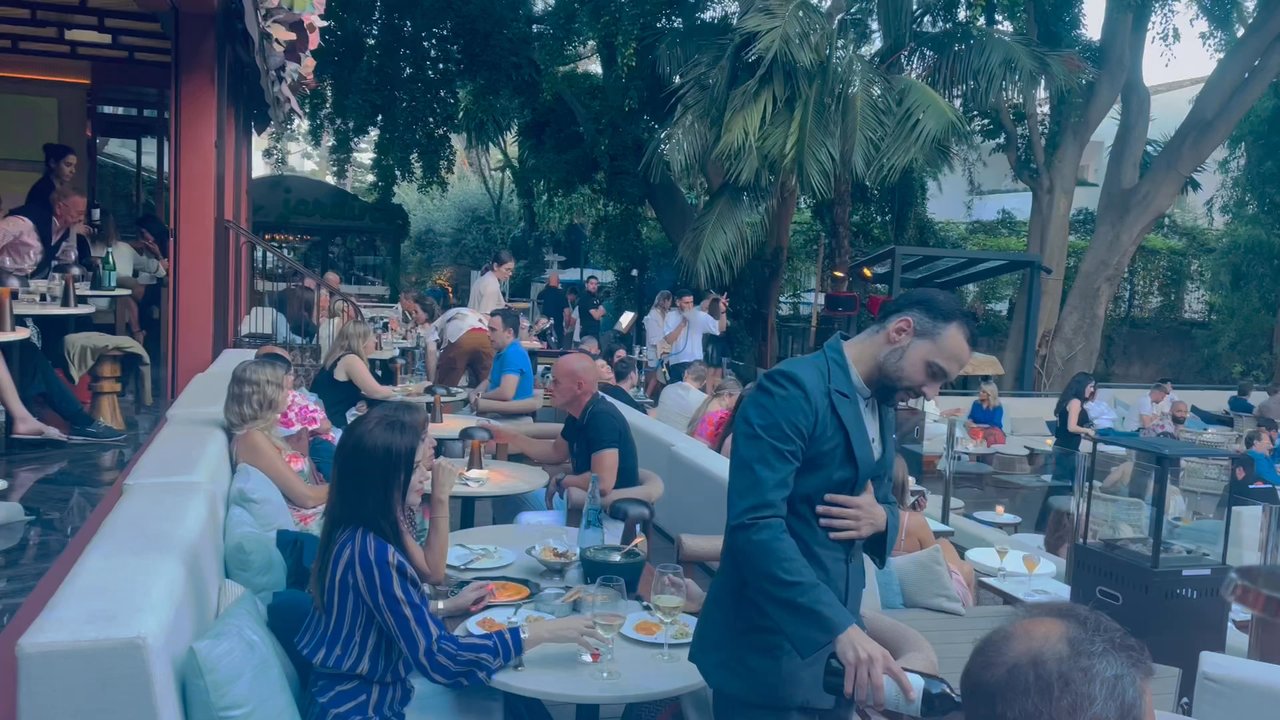 La Plaza Puente Romano - Dinner at Lena overlooking The Plaza - Hotels Near Me - Marbella, Massachusetts