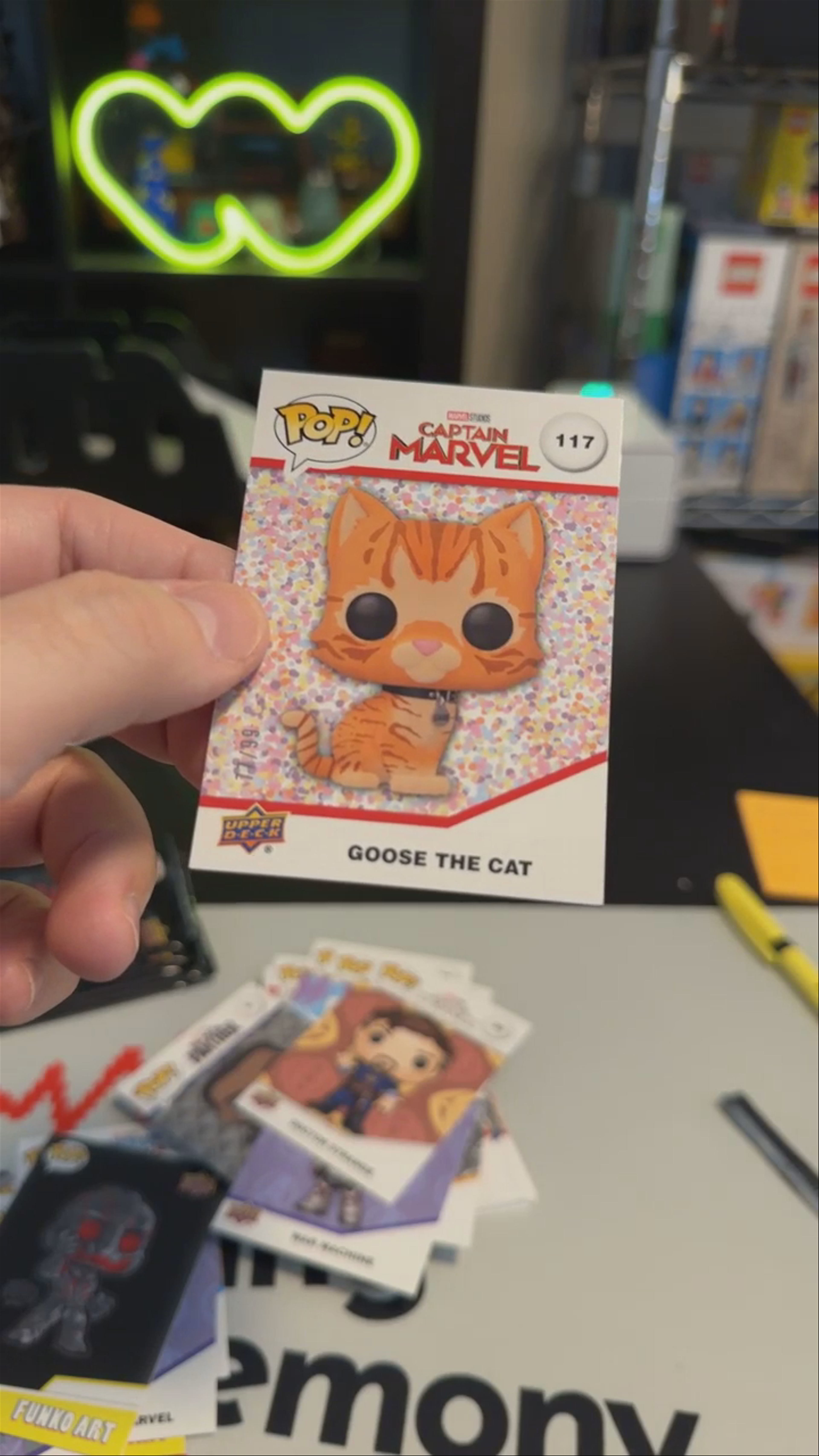 Funko cards confetti hit 