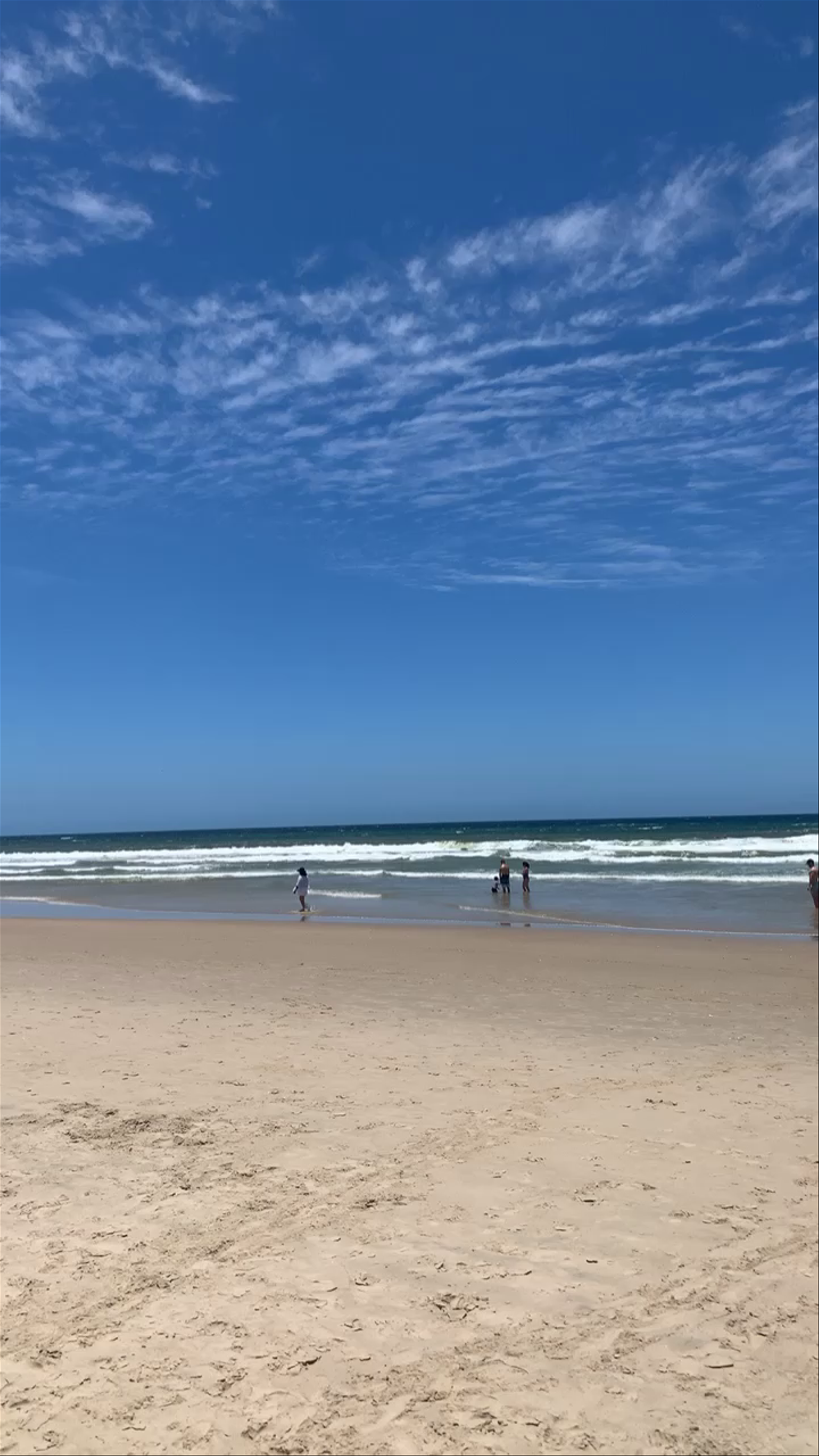 Broadbeach Beach Day: Sunny Shores and Coastal Vibes in Queensland