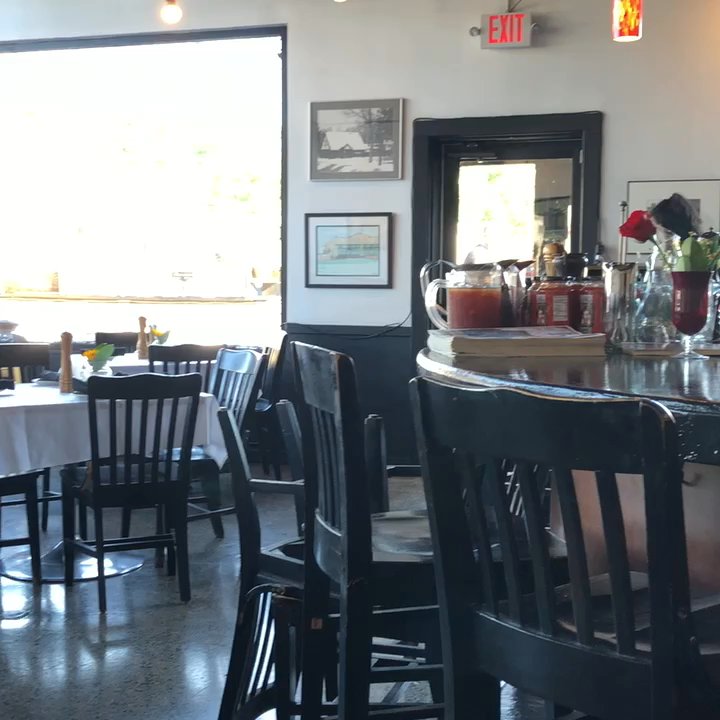 Dalesandro's - Beautiful & Bright Delasandro's at 6:00 - Italian Near Me - Tulsa, Oklahoma