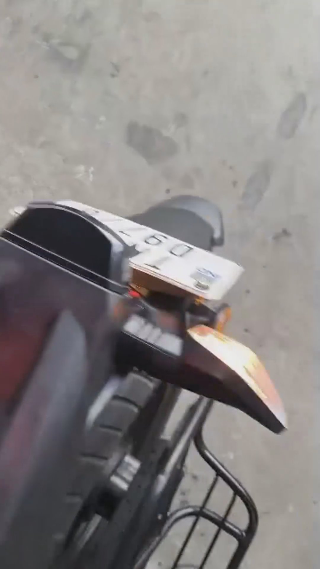 Walk-around video thumbnail