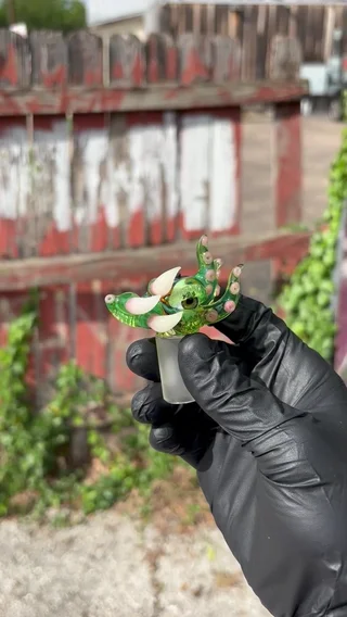 Preview pic of Salt 18mm slide