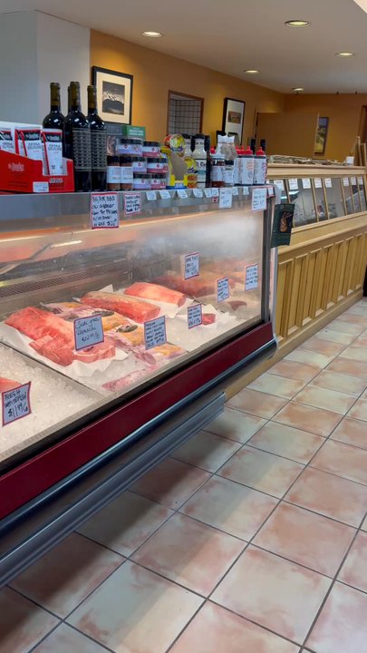 Starrs - Coffee fish meat and cheese - Beer, Wine & Spirits Near Me - Richmond Heights, Missouri