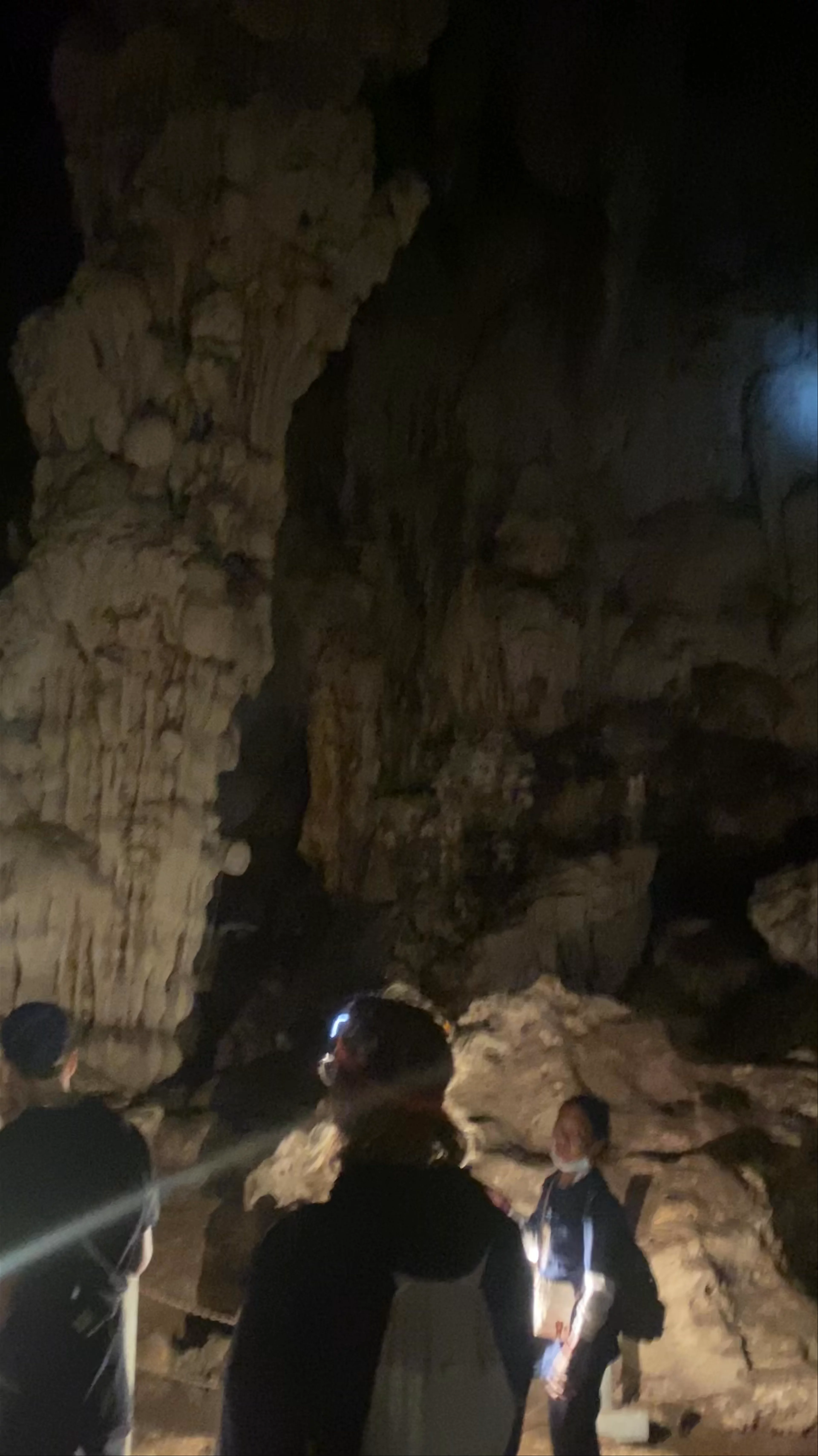Nam Lod Cave