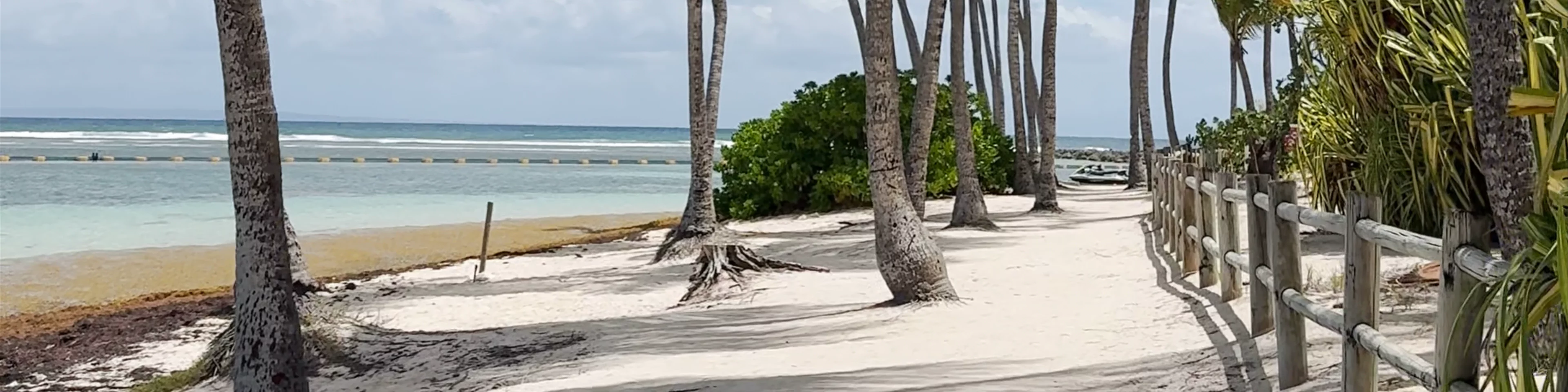 Plage de la Caravelle
