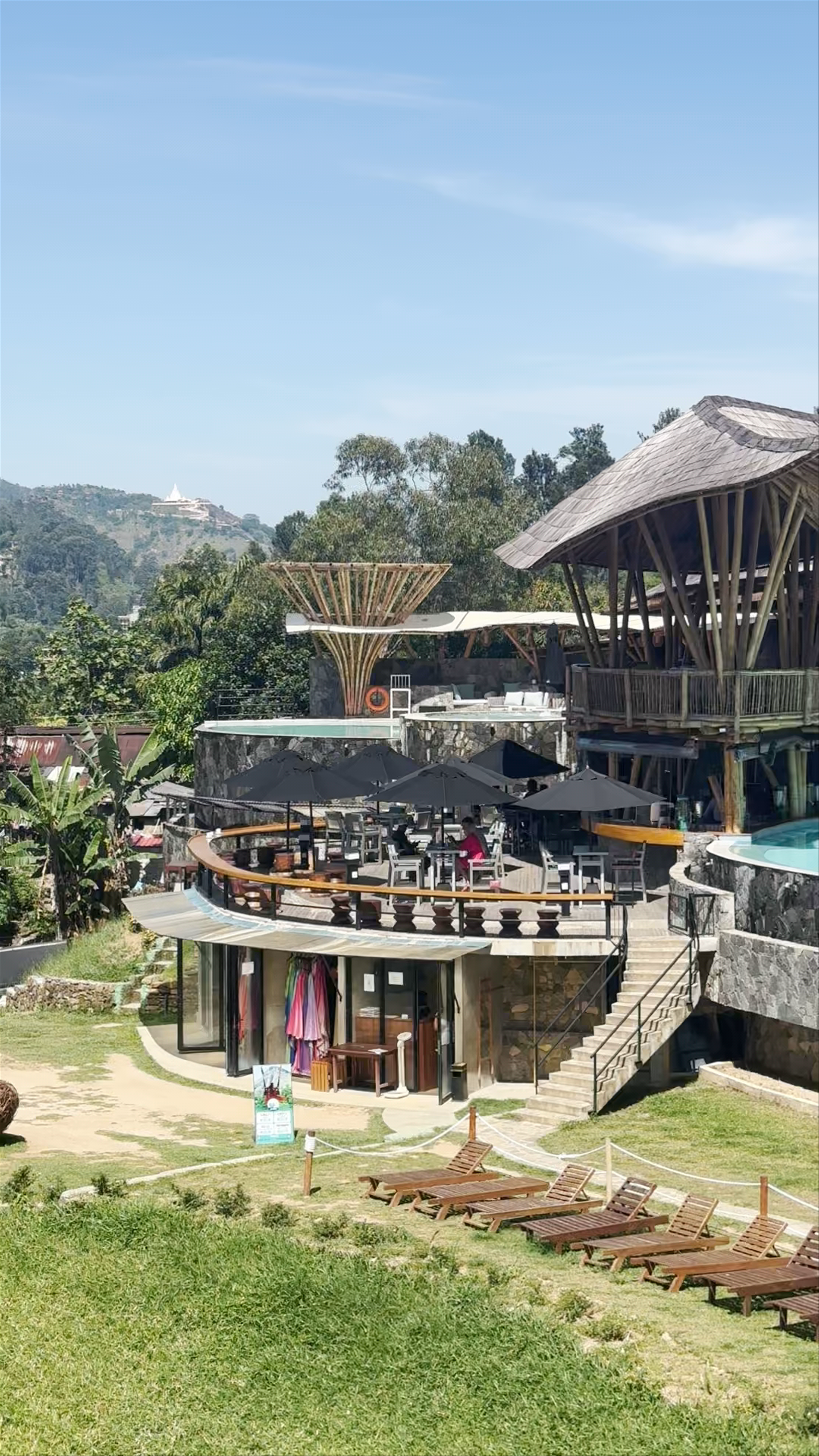 Ravana Pool Club