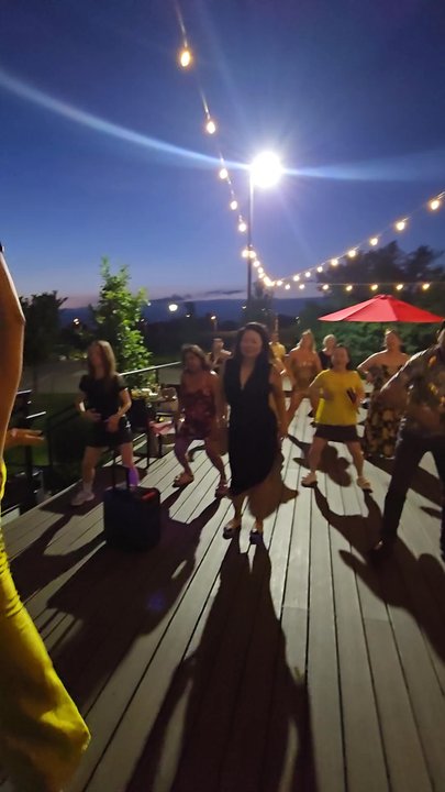 District Brew Yards - Brewpubs Near Me - Wheeling, Illinois