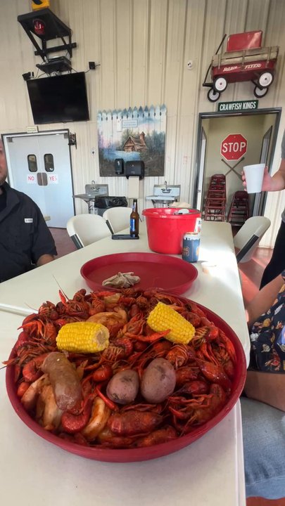 Crawfish Kings - Cajun/Creole Near Me - Crosby, Texas