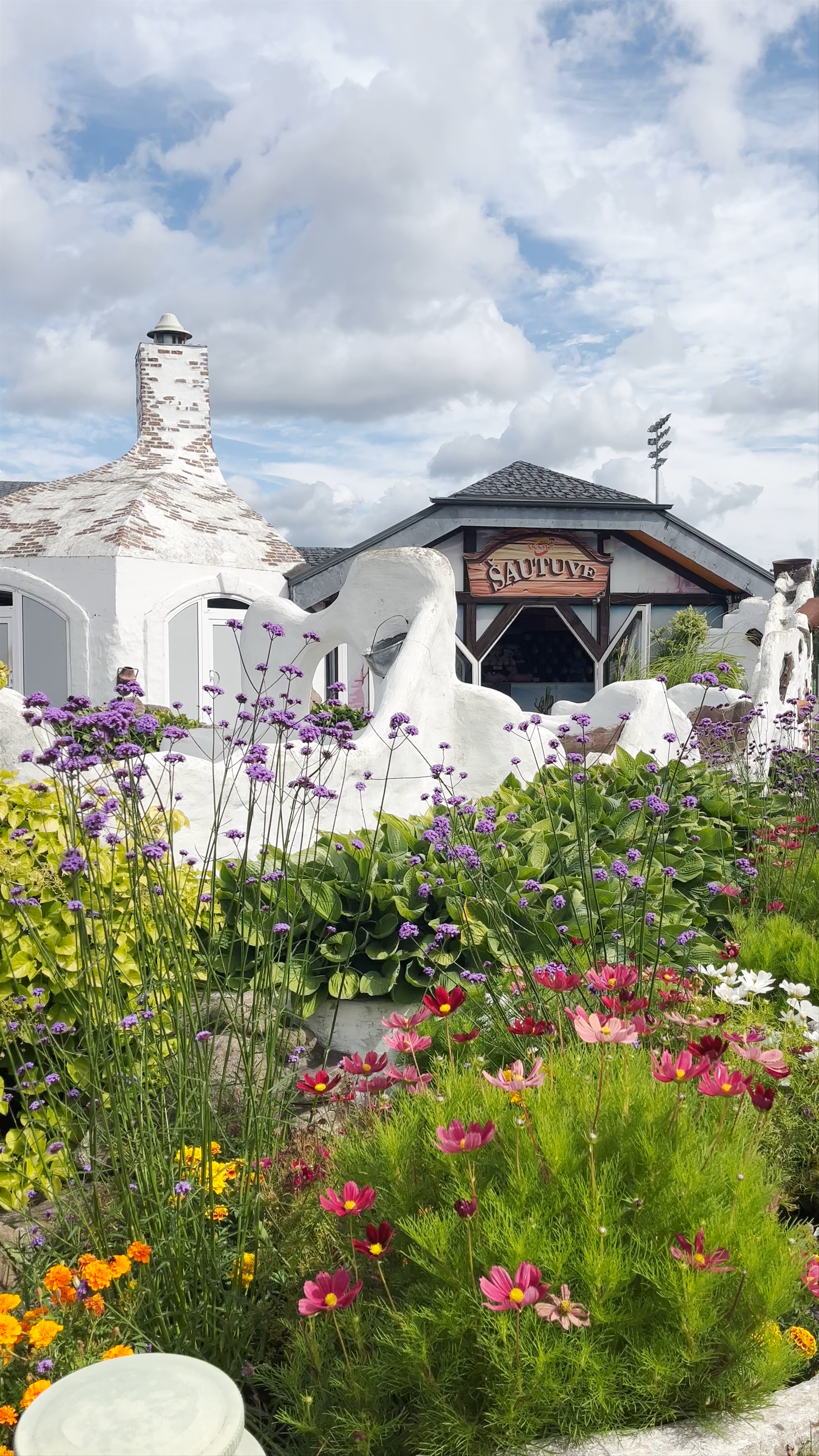 LIDO Atpūtas centrs: Vibrant Outdoor Leisure Escape in Riga