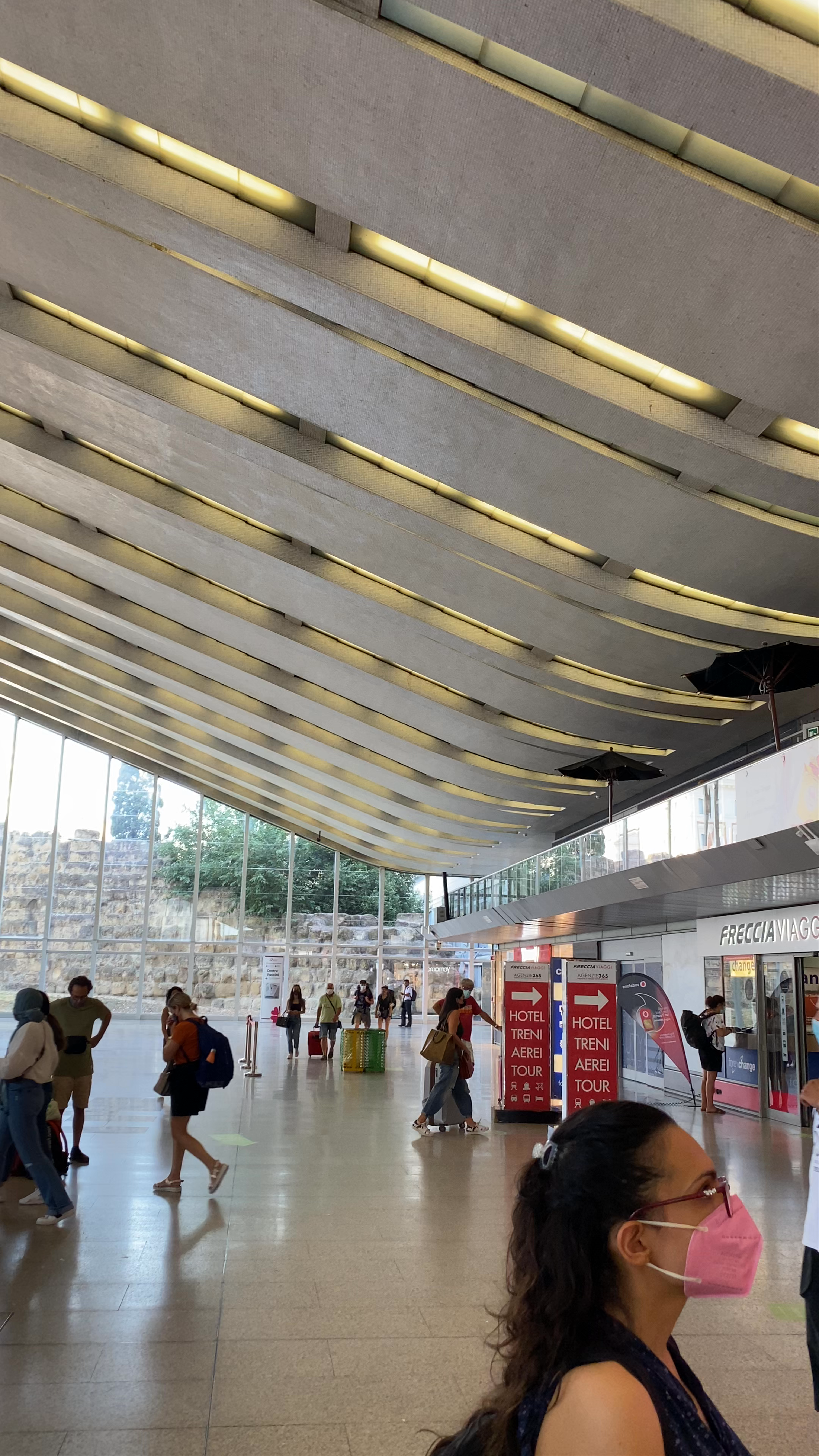 Roma Termini: Bustling Heartbeat of Rome's Travel Hub