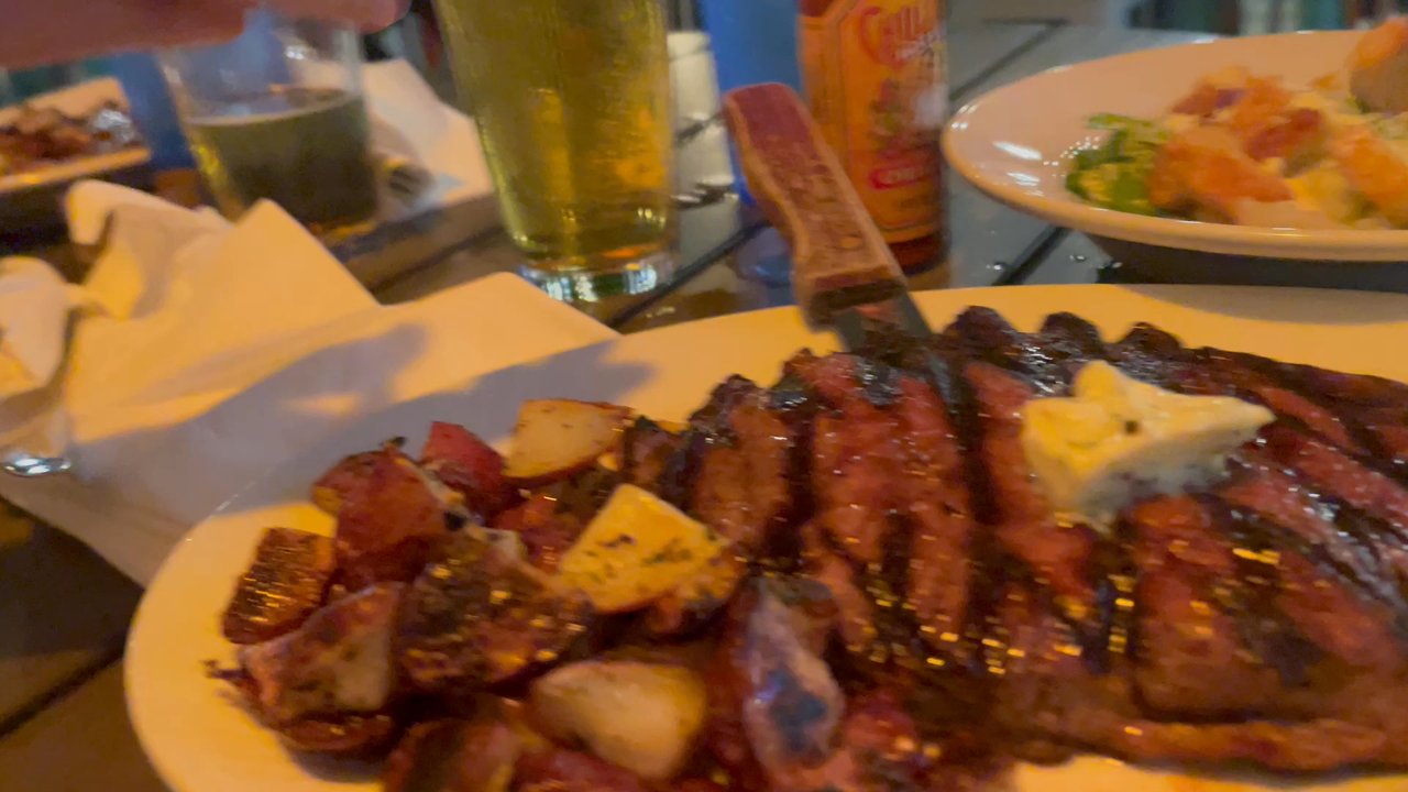 Bungalow Heights - Steak night a bungalow heights with a Cesar salad. Sadly the steak was Mid at best. - Bars Near Me - Houston, Texas