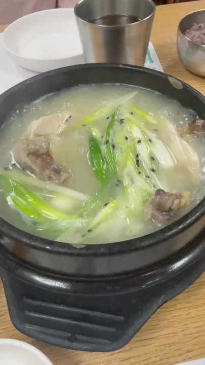 Jangmo Jip - Chicken soup, soluntang, and pork wraps. - Korean Near Me - La Palma, California