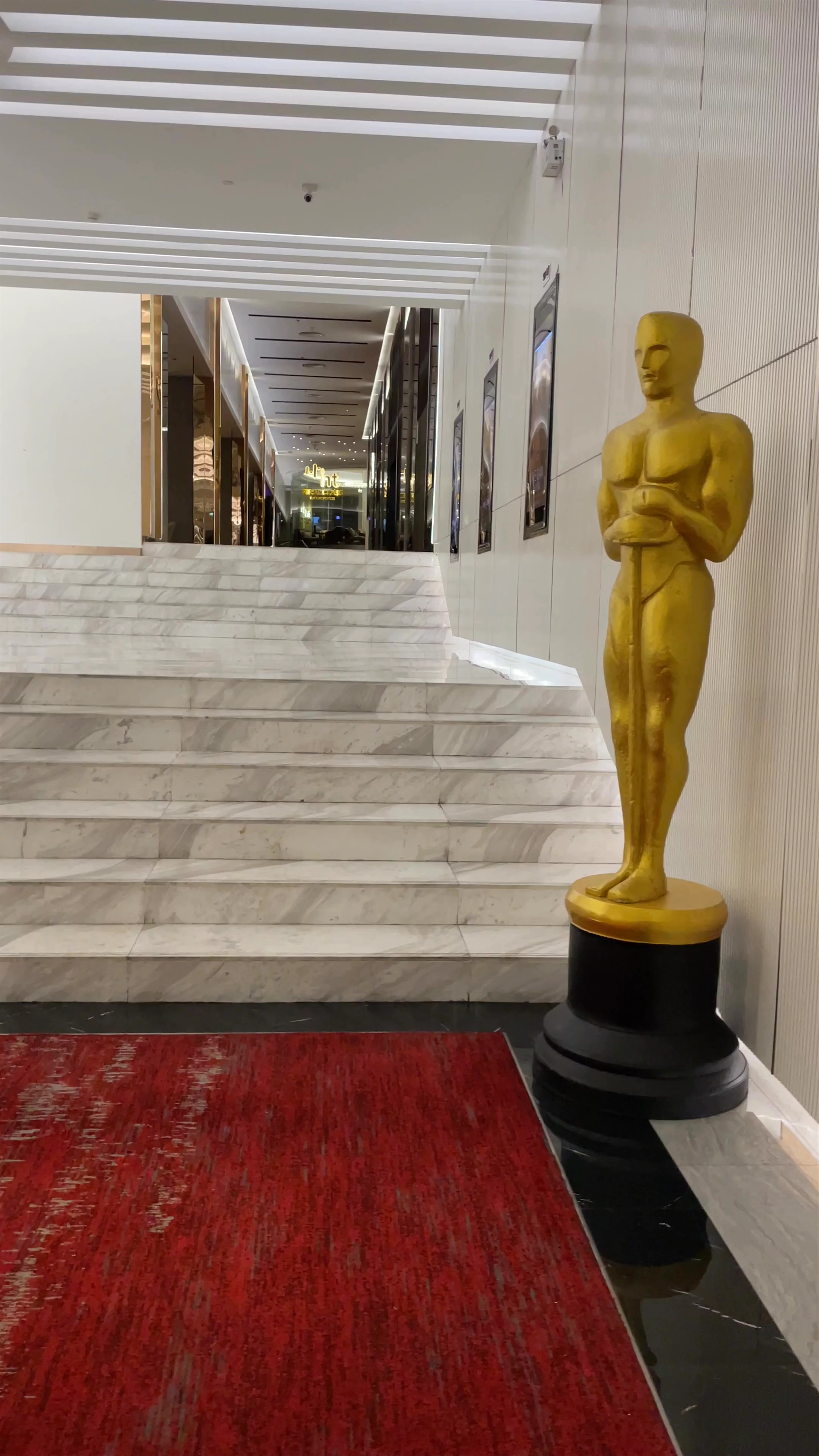 First Class Lounge @ SF World Cinema