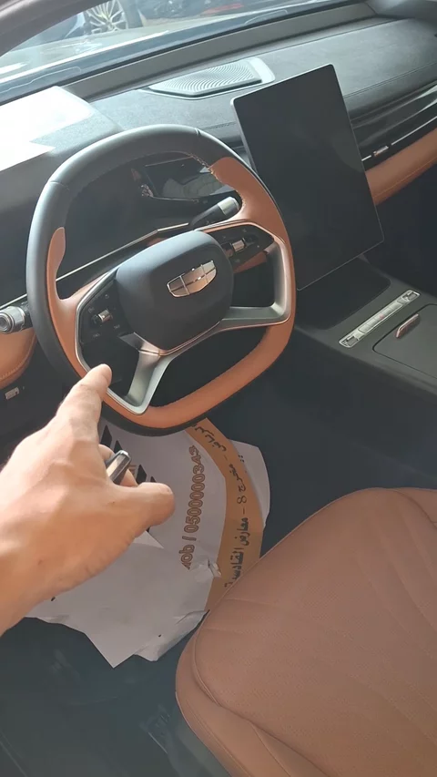 جيلي بريفيس GL 2025