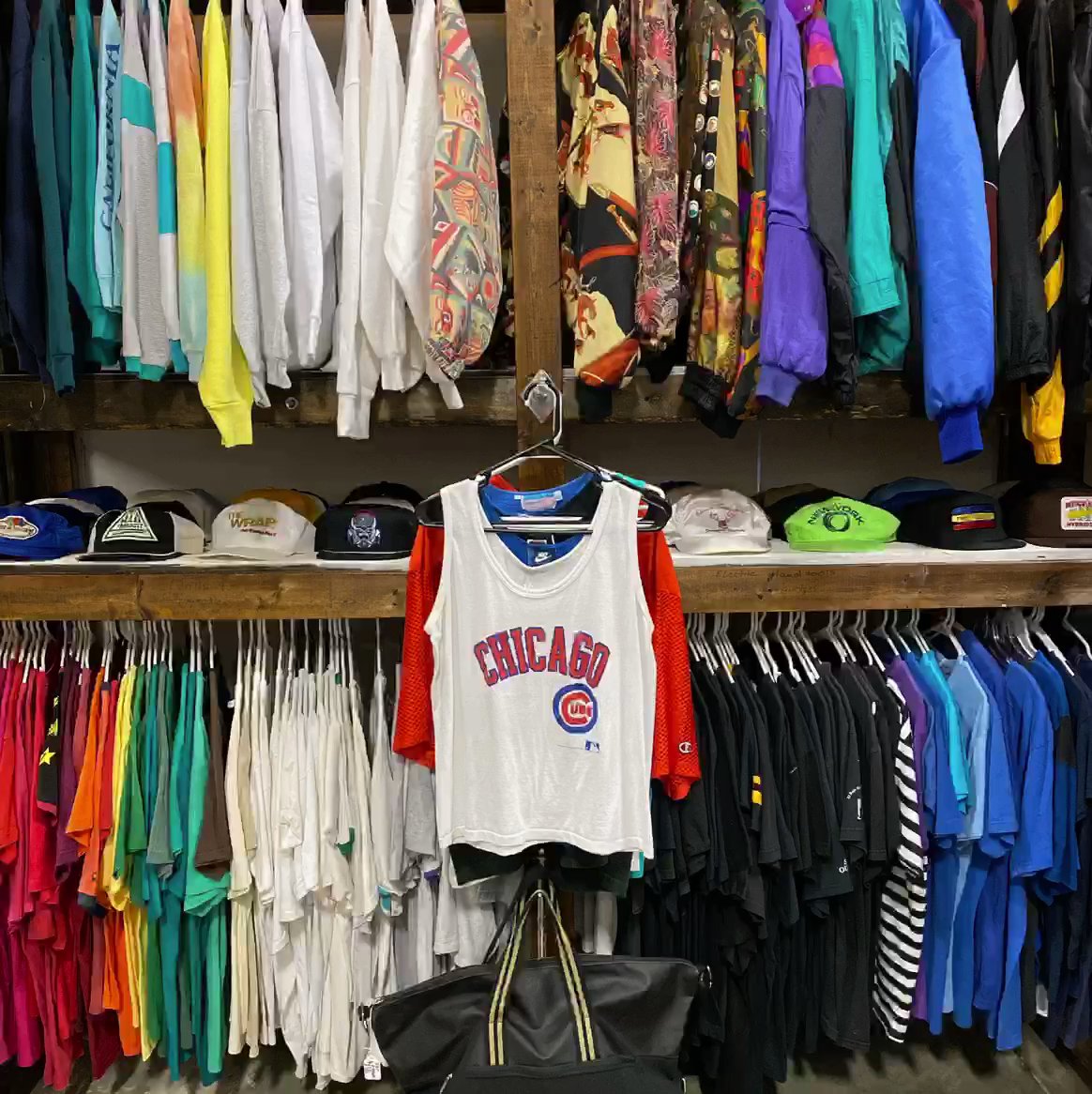 Whatnot - Vintage shop full of men’s and women’s tees, dresses & more 🍻 ...