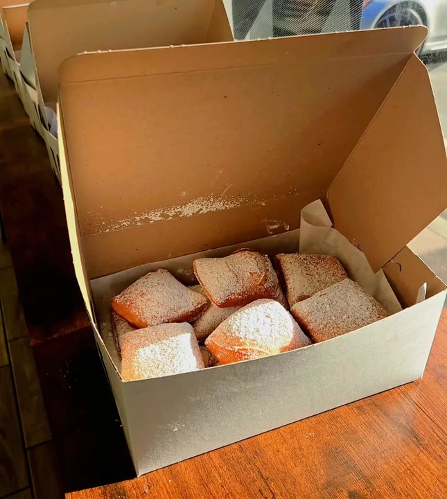 Jayden's Donuts - Fresh Beignet - Donuts Near Me - Fountain Valley, California