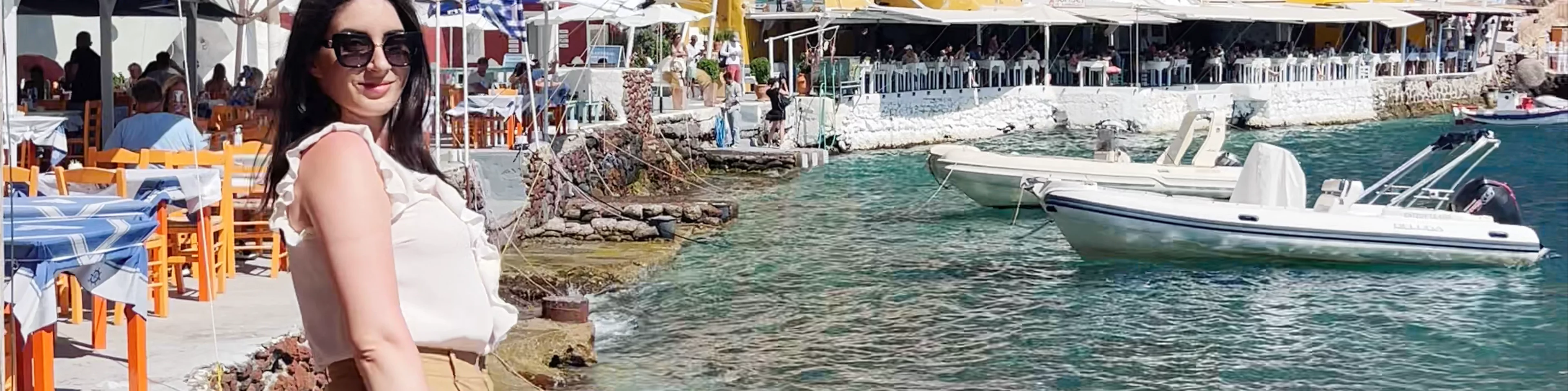Ammoudi Bay