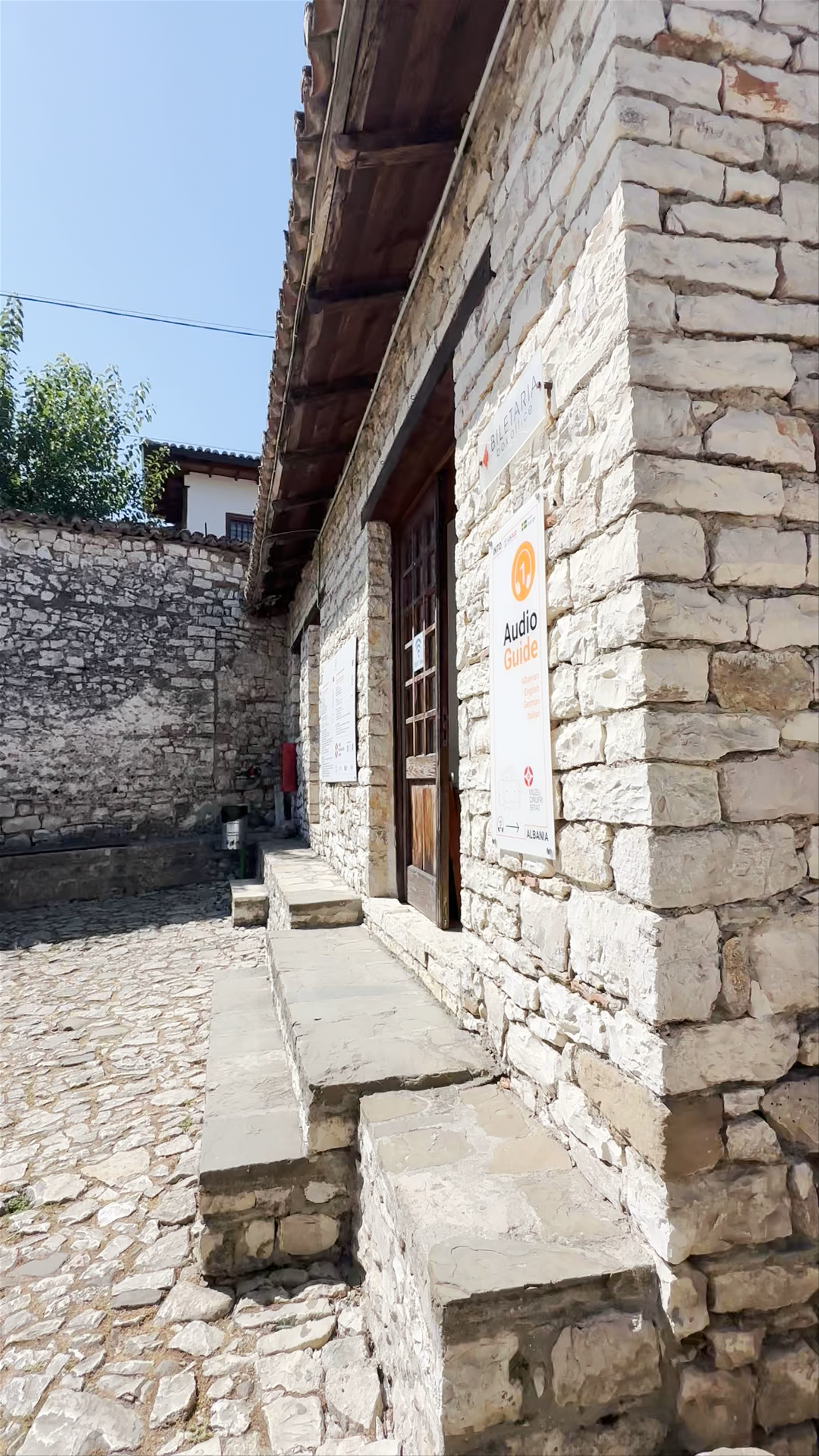 Muzeu Kombëtar Ikonografik Onufri: Timeless Stone Architecture in Berat, Albania