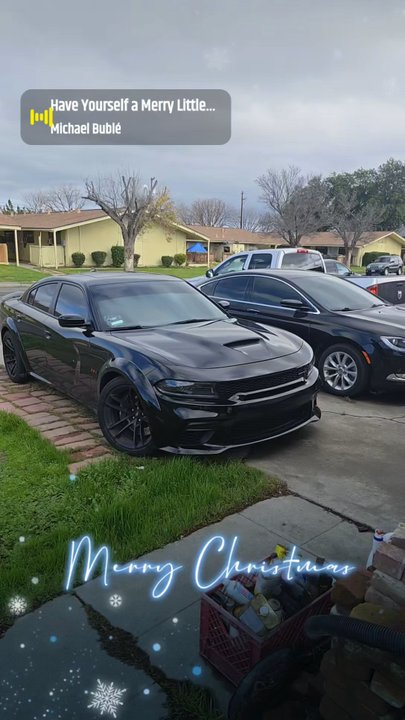 Clovis Chrysler Dodge Jeep RAM - Video i took of my Dads New 2022 Charger - Car Dealers Near Me - Clovis, California