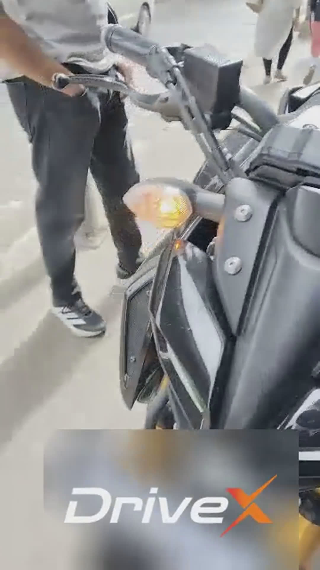 Walk-around video thumbnail