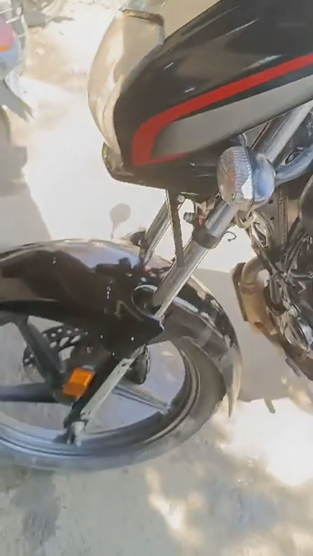 Walk-around video thumbnail