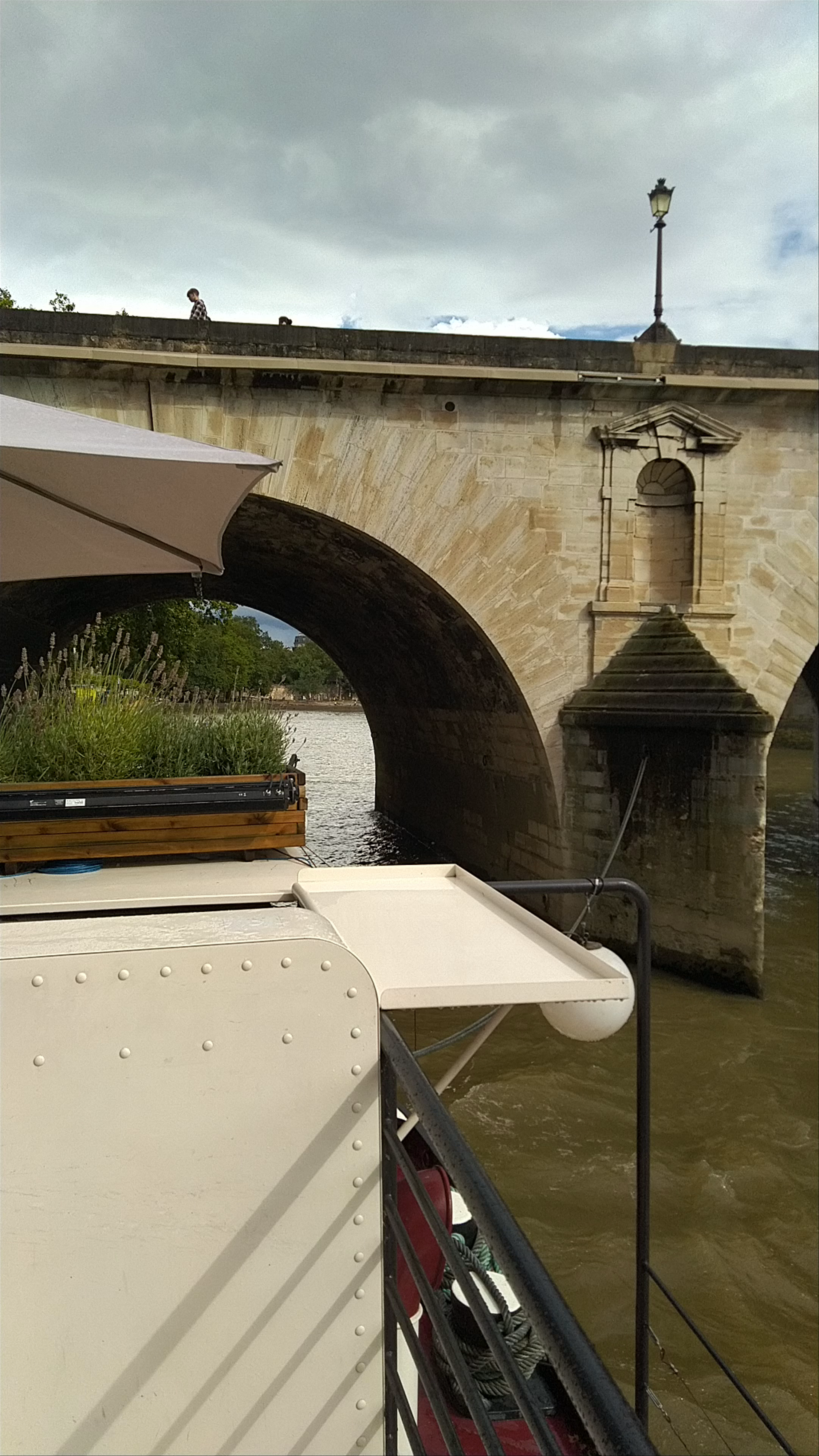 Pont Marie Bridge: Serene River Views in the Heart of Paris