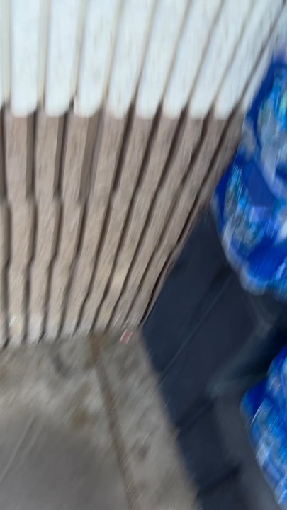 Circle K - Why is this lady arguing at the employees in the line in front of all the customers? - Gas Stations Near Me - Raeford, North Carolina