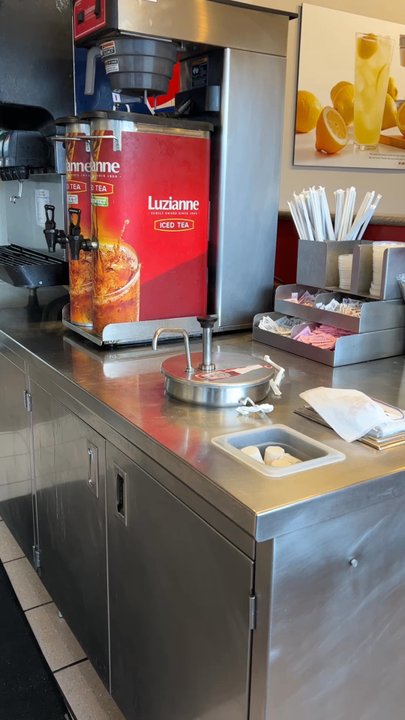 Penn Station - Interior - Fast Food Near Me - Walton, Kentucky