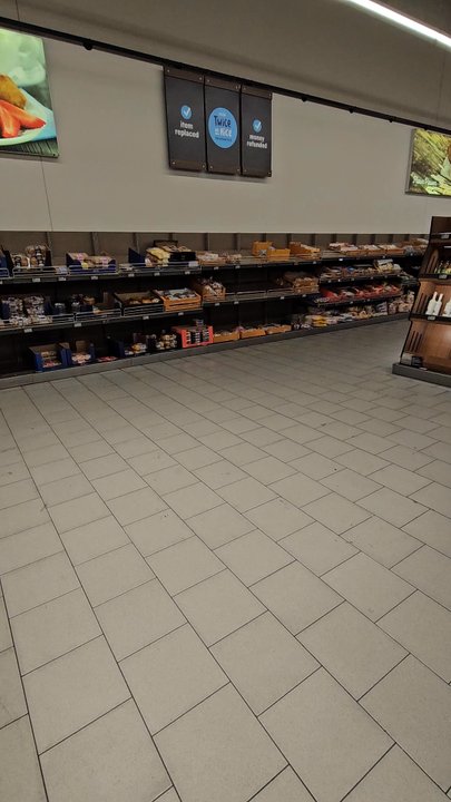 ALDI - Inside the store - Grocery Near Me - Simi Valley, California