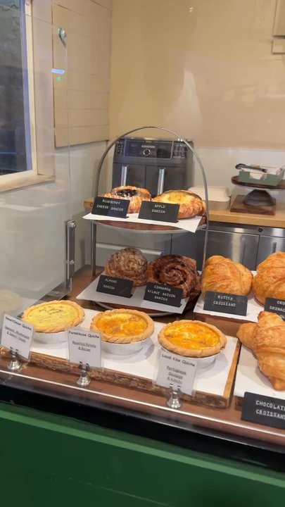 Sugar Beach Bake Shop - Desserts Near Me - Kihei, Hawaii