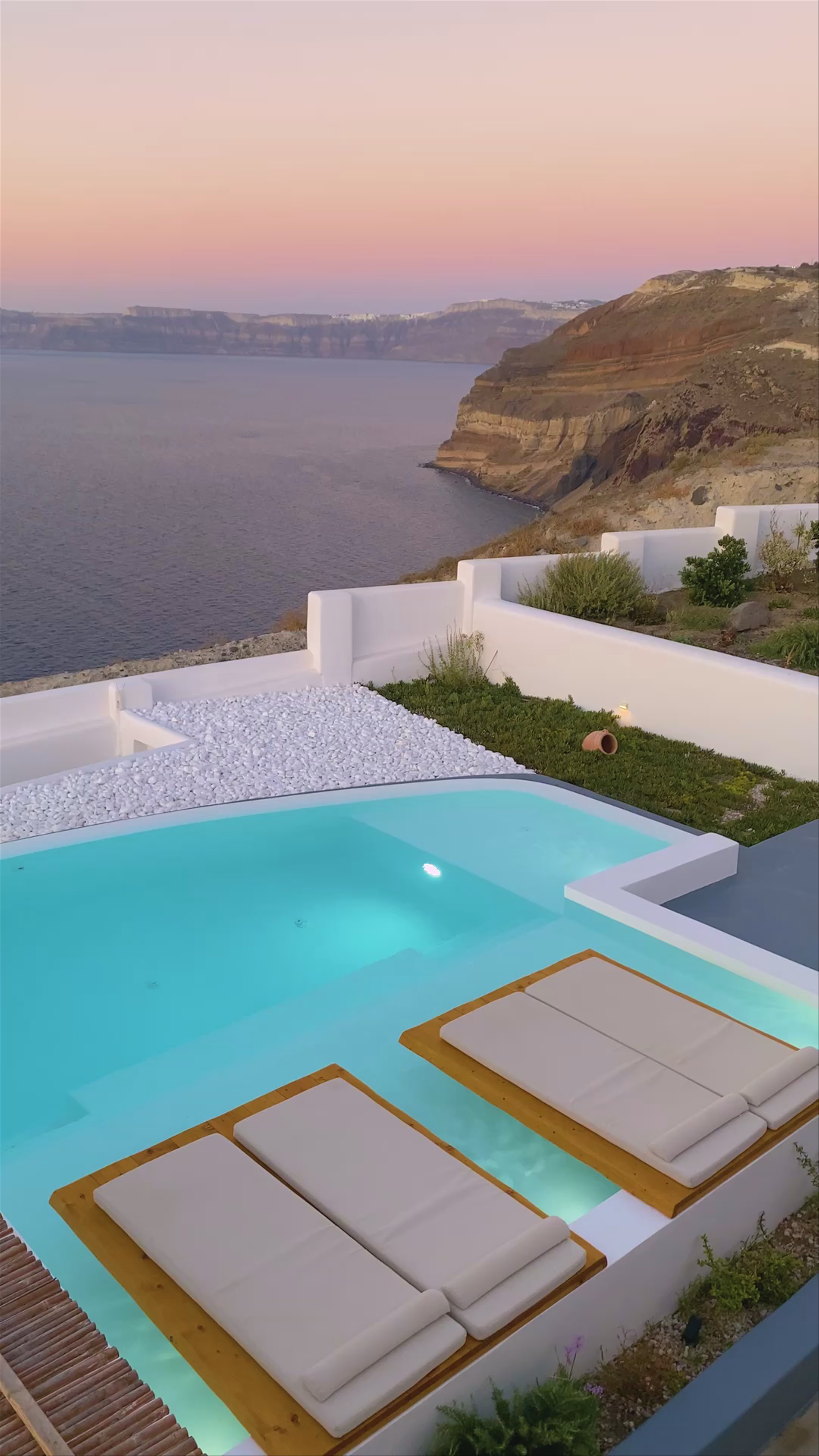 Phōs the Boutique Luxury Hotel & Villas