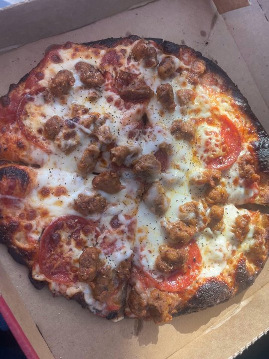 MOD Pizza - So yeah I like it burnt on the edges ...there are worse things - Fast Food Near Me - San Antonio, Texas