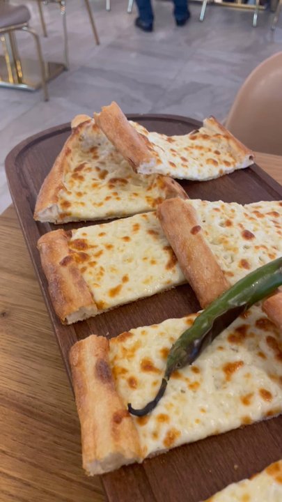 Mama Fatma - Cheese pide - Turkish Near Me - Mississauga, Ontario