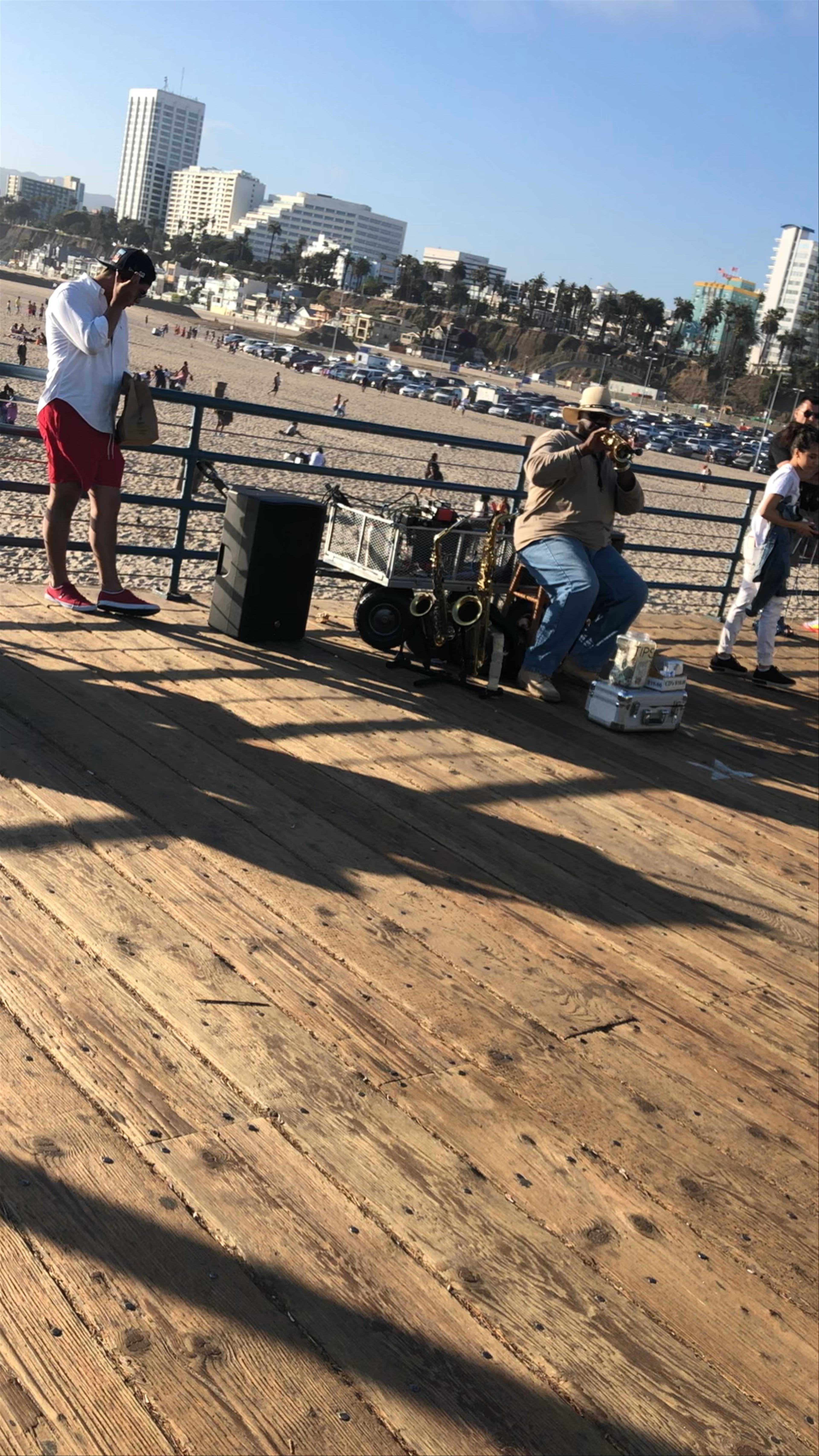 Santa Monica Pier: Soulful Jazz on a Sunlit Afternoon