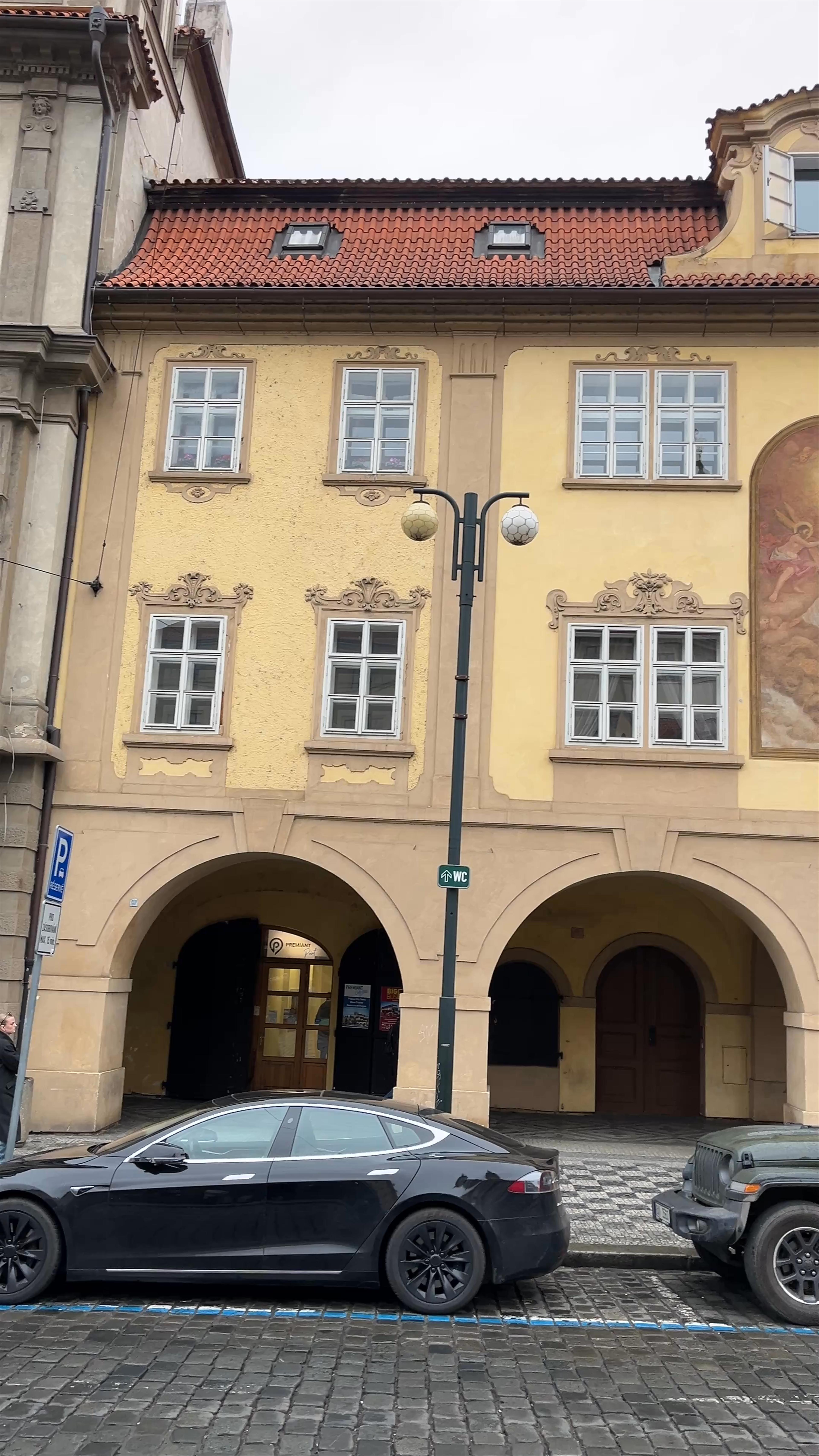 Malostranské náměstí