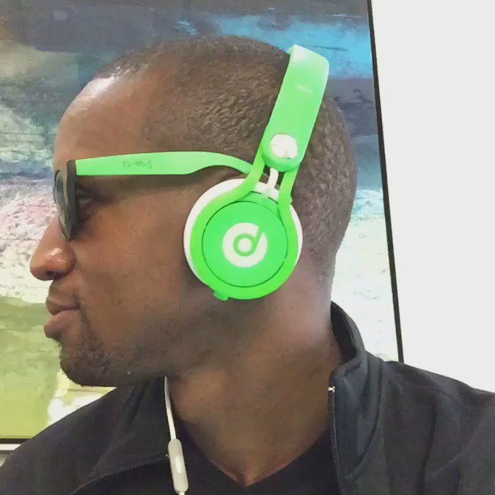 MINT dentistry | Las Colinas - Mint Dinistry in Irving has Beat by Dre and tablets for your enjoyment! - General Dentistry Near Me - Irving, Texas