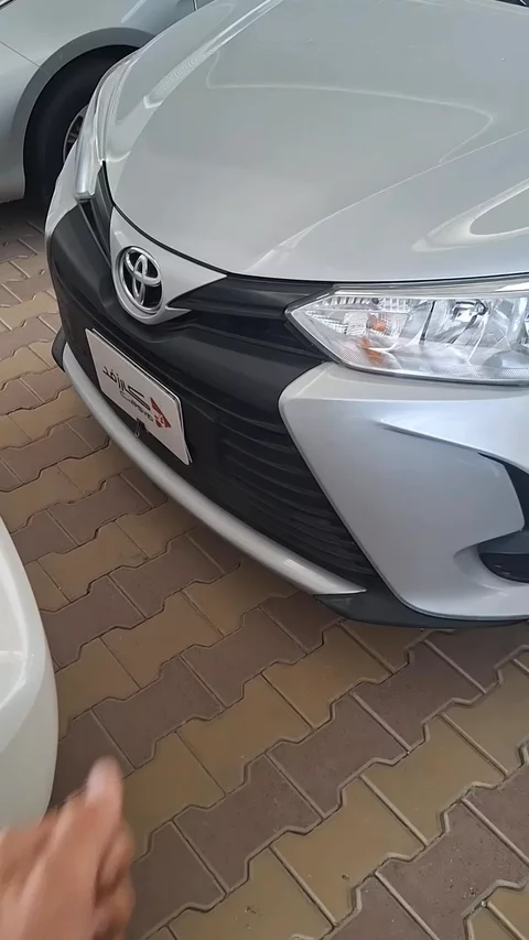 Toyota Yaris y 2021